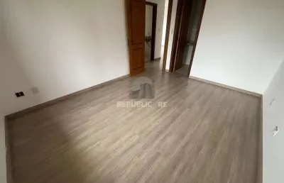 Apartamento à venda no menino deus com 74 m² e 2 dormitórios/quartos disponíveis.
