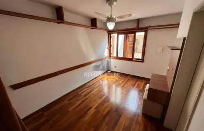 Apartamento de dois quartos e uma vaga de garagem no bairro petrópolis em poa/rs