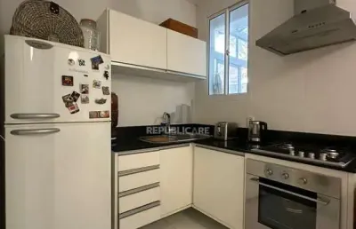 Apartamento 1 dormitório, 51m2 area externa ,bairro menino deus,