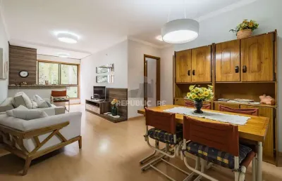 Apartamento à venda no bairro petrópolis com 74 m² e 2 dormitórios/quartos disponíveis.