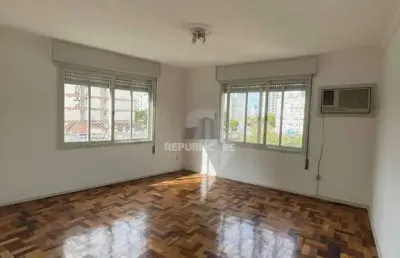 Apartamento para alugar na cidade baixa com 78 m² e 2 dormitórios/quartos disponíveis