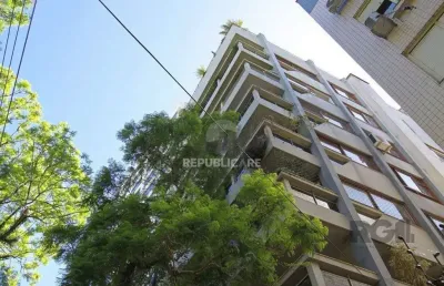 Apartamento à venda no bom fim com 3 dormitórios e 167 m² de área útil.