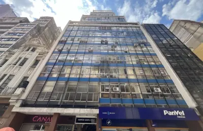 Salas unificadas no edifício santa cruz centro histórico porto alegre