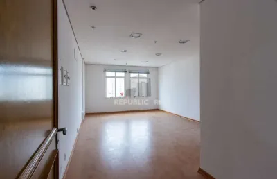 Edifício à venda no menino deus com área privativa de 32m² - oportunidade única!
