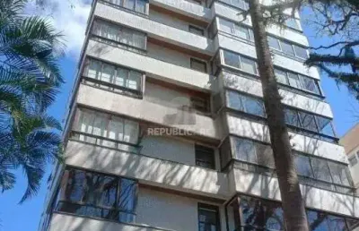 Venda apartamento de 3 dormitórios, no bairro moinhos de vento, com 158 m² de ár