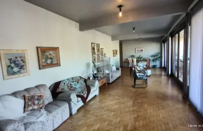 Apartamento à venda no bairro cavalhada com 250 m² e 4 dormitórios/quartos disponíveis.