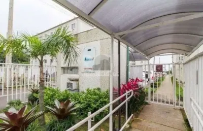 Apartamento 2 dormitórios com vaga no bairro cavalhada.