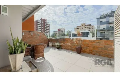 Cobertura de 3 quartos, suíte e 1 vaga de garagem no bairro petrópolis em poa/rs