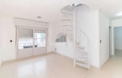 Cobertura à venda no bairro teresópolis com 176 m² e 2 dormitórios/quartos.