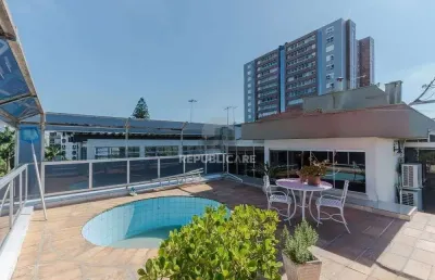 Cobertura à venda no bairro são joão com 221m² e 3 dormitórios/quartos disponíveis