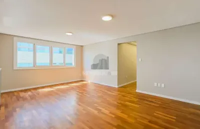 Apartamento 03 dormitórios com garagem no bairro 03 figueiras em porto alegre
