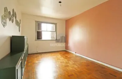 Vende-se amplo apartamento de 3 quartos, 101 m² e 1 vaga – santa cecília
