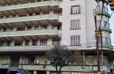 Apartamento à venda na cidade baixa com 43 m² e 1 dormitório/quartos disponíveis.