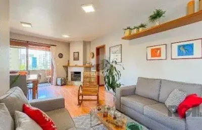 Apartamento à venda no bairro rio branco com 3 dormitórios e 195 m² de área útil