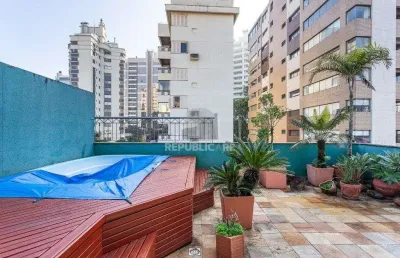 Cobertura à venda no bairro rio branco com 203 m² e 3 dormitórios/quartos.
