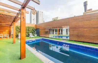 Casa alto padrão com 3 suítes e piscina no boa vista