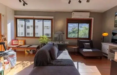 Apartamento à venda com 73 m², 2 dormitórios, localizado no bairro rio branco.