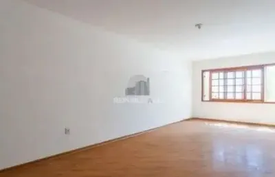 Apartamento no petrópolis de 3 dormitórios e 2 vagas