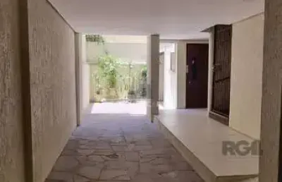 Apartamento de dois quartos e uma vaga de garagem no bairro independência em por