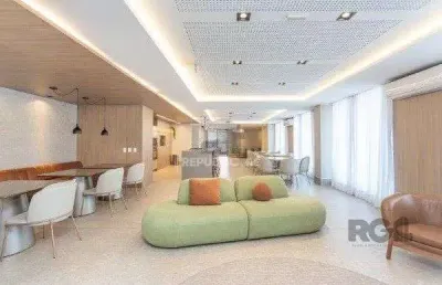 Apartamento de 02 dormitórios sendo 02 suítes, no bairro auxiliadora em porto al