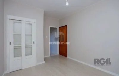 Apartamento à venda com 1 dormitório em navegantes - 33m² de área útil disponível!