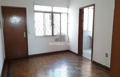Apartamento à venda no bairro azenha com 40m² e 1 dormitório/quarto disponível.