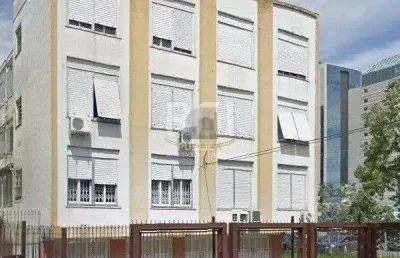 Apartamento à venda na praia de belas com 41 m² e 1 dormitório/quarto disponível.