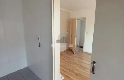 Apartamento à venda no bairro azenha, 1 dormitório e 38 m² de área útil