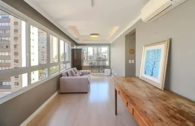 Apartamento à venda no bairro auxiliadora com 1 dormitório e 60 m² úteis.