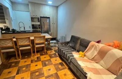 Apartamento à venda no centro histórico com 37m² e 1 dormitório/quarto disponível.