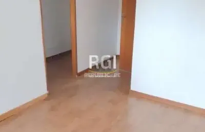 Escritório à venda no menino deus com 38 m² de área útil disponível para negócios