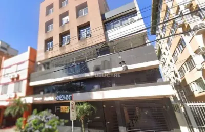 Ótima sala com 37 metros privativos e box escriturado