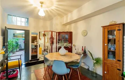 Apartamento à venda no bairro independência com 2 dormitórios e 110 m² de área útil