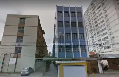 Venda de garagem no bairro independência com área de 12m² para aproveitar!