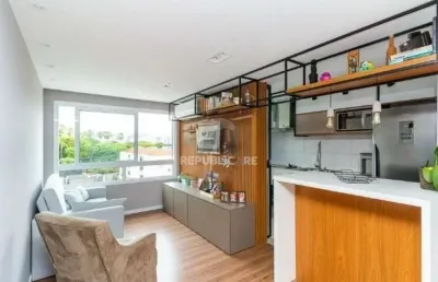 Apartamento à venda na cidade baixa com 61 m² e 2 dormitórios/quartos disponíveis.