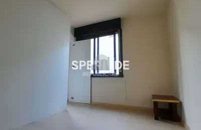 Apartamento à venda no bairro rio branco com 32 m² e 1 dormitório/quarto disponível.