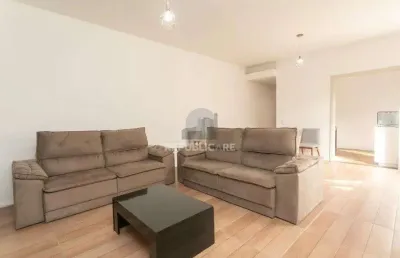 Amplo apartamento no bairro petrópolis com 2 vagas de garagem