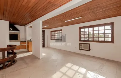 Cobertura à venda com 3 dormitórios no bairro mont serrat, área de 154 m².