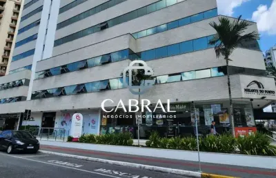 Sala comercial à venda no centro, itajaí  por r$ 299.000