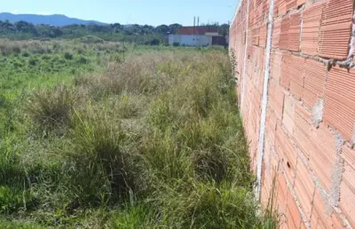 Terreno à venda na Rua Manacá, 24, Chaperó, Itaguaí