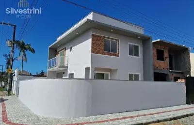 Sobrado alto padrão com 3 dormitorios sendo 1 suite