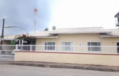 Casa com 3 quartos à venda na Santa Cruz - 3100, 302, Itacolomi, Balneário Piçarras