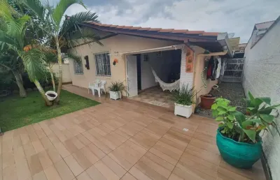 Casa com 3 quartos à venda na Curitiba, 749, Centro, Penha