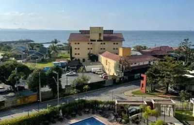 Apartamento com 3 quartos sendo 1 suíte - praia alegre 100 metros da praia