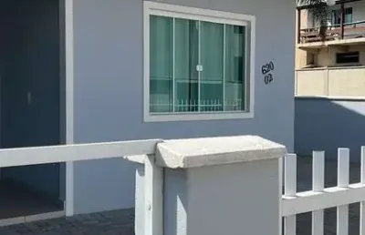 Casa no bairro são cristovão com amplo espaço de terreno
