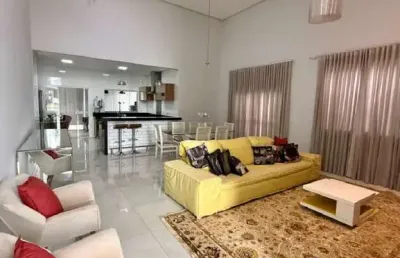 Belíssima  casa térrea mobiliada no portal do sol golfe
