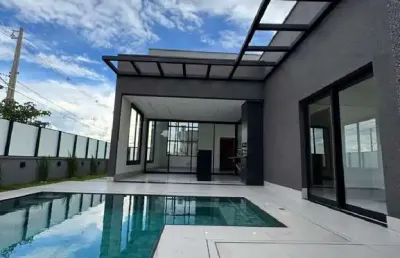 Belíssima casa térrea a 15 minutos do shopping flamboyant