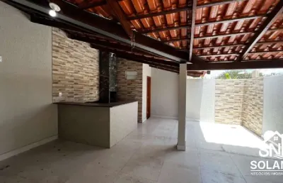 Bela casa com 3 quartos e área gourmet no mansões paraíso
