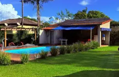 Vendo  chacara em condomínio fechado no bela vista em santo antônio de goiás go.