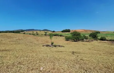 Chácara / sítio à venda na Estrada da Cruz, sn, Cruz, São Pedro da Aldeia